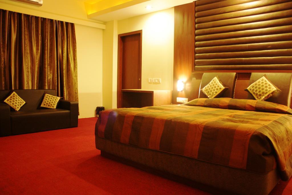 Hotel Avn Grand Ράντσι Δωμάτιο φωτογραφία