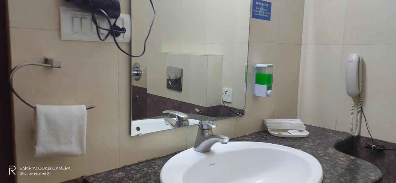 Hotel Avn Grand Ράντσι Εξωτερικό φωτογραφία